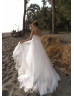 Sweetheart Neck Beaded Lace Tulle Structured Wedding Dress